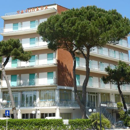 Hotel Sayonara Milano Marittima Buitenkant foto