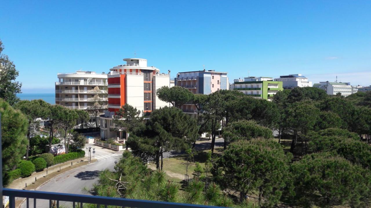 Hotel Sayonara Milano Marittima Buitenkant foto